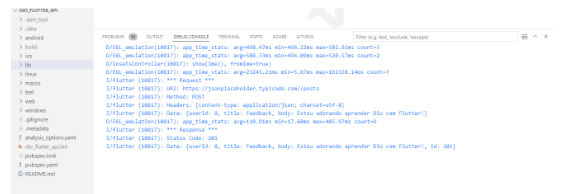 Uma captura de tela de um ambiente de desenvolvimento integrado (IDE) mostrando uma saída de console exibindo o resultado de uma postagem na API e  informações de depuração.