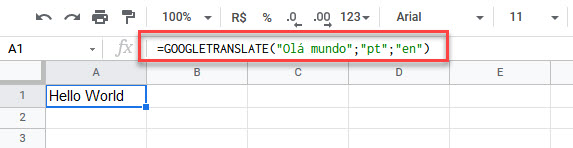 Página do Google Sheets mostrando, na parte superior, a fórmula =GOOGLETRANSLATE("Olá mundo";"pt";"en"). Abaixo da fórmula é apresentada as colunas A, B, C, D e E, respectivamente, e as linhas 1, 2, 3, e 4. A célula A1 está destacada por um retângulo azul e apresenta as palavras Hello World.