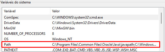 Imagem de um print de tela da aba “Variáveis de Ambiente”, com foco na lista “Variáveis do Sistema”. Há uma lista com duas colunas, do lado esquerdo temos “Variável” e do lado direito temos “Valor”. Há destaque em vermelho para a opção “Path”.