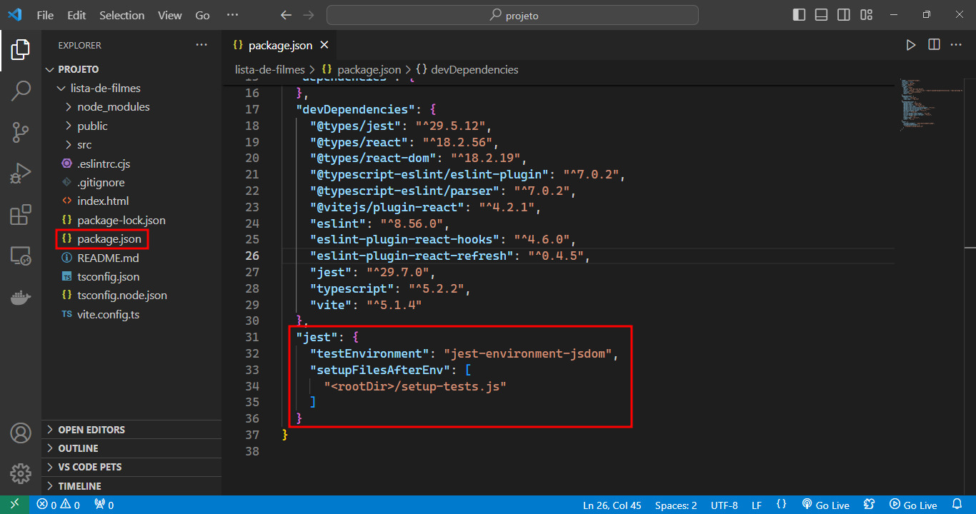 Tela do VS Code com a aba Explorer com o projeto lista de filmes aberta na lateral esquerda. Ao centro da tela o arquivo package.json aberto com as instalações padrões e a adição das configurações do ambiente de teste e lista de scripts do jest.