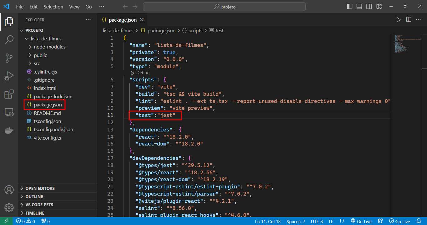 Tela do VS Code com a aba Explorer com o projeto lista de filmes aberta na lateral esquerda. Ao centro da tela o arquivo package.json aberto com as instalações padrões e a adição do script para usar o executor jest ao iniciar o comando npm run test.