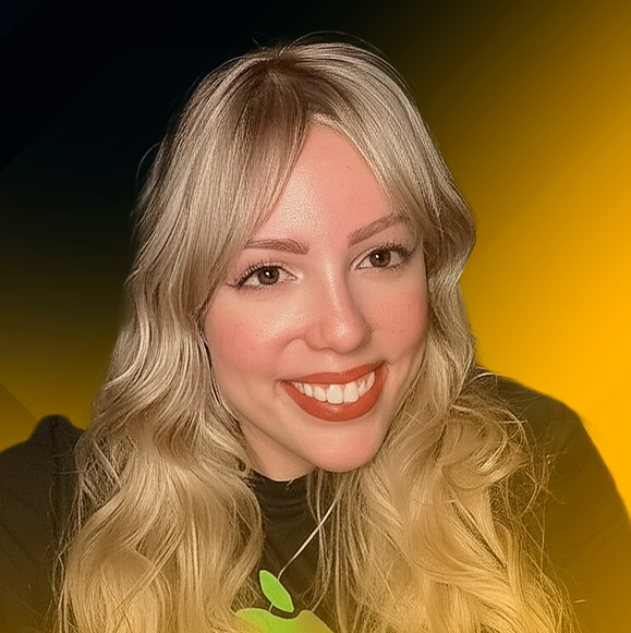 Imagem de Giovanna Moeller, Desenvolvedora de Software. Fernanda usa uma camiseta jeans e está com cabelo preso. O fundo da imagem é um gradiente verde.